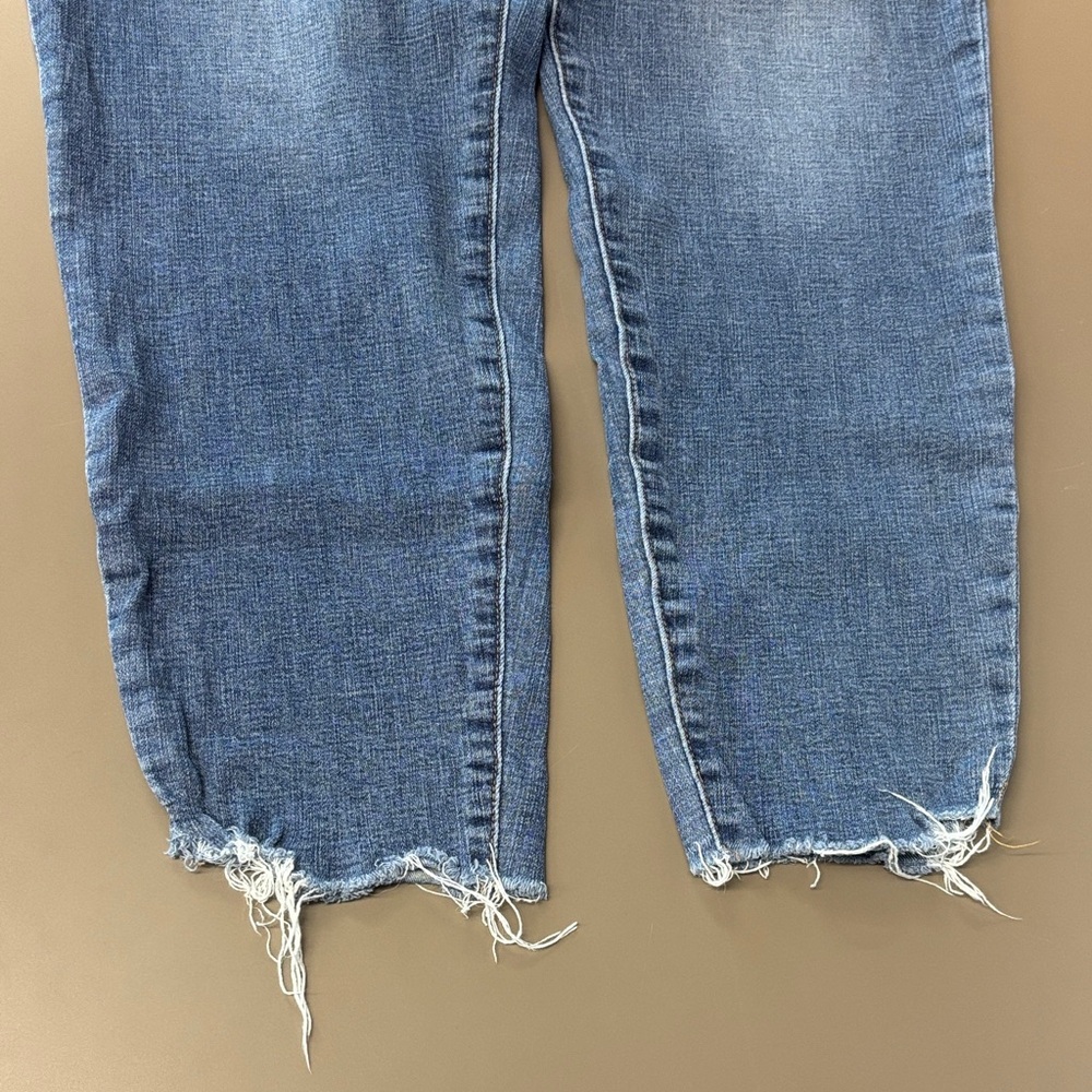 Classic Blue Women's Jeans - Picture 6 of 6